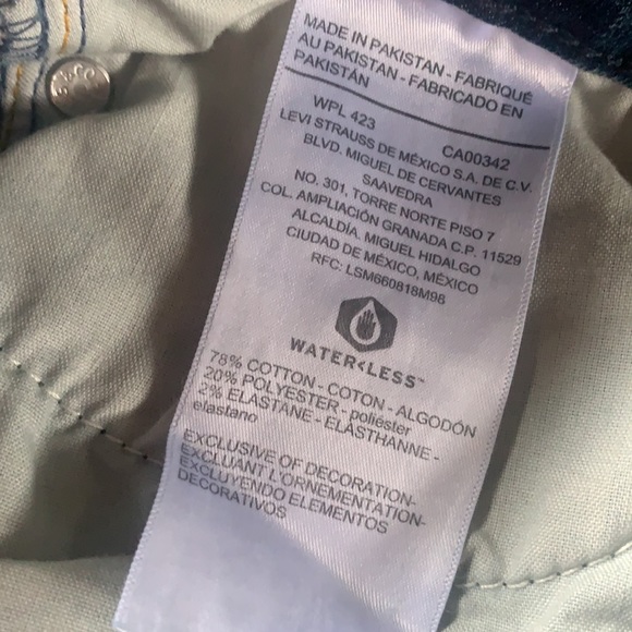 Signature by Levi Strauss & Co. Gold Label Women's Modern Skinny Jeans - Picture 11 of 15